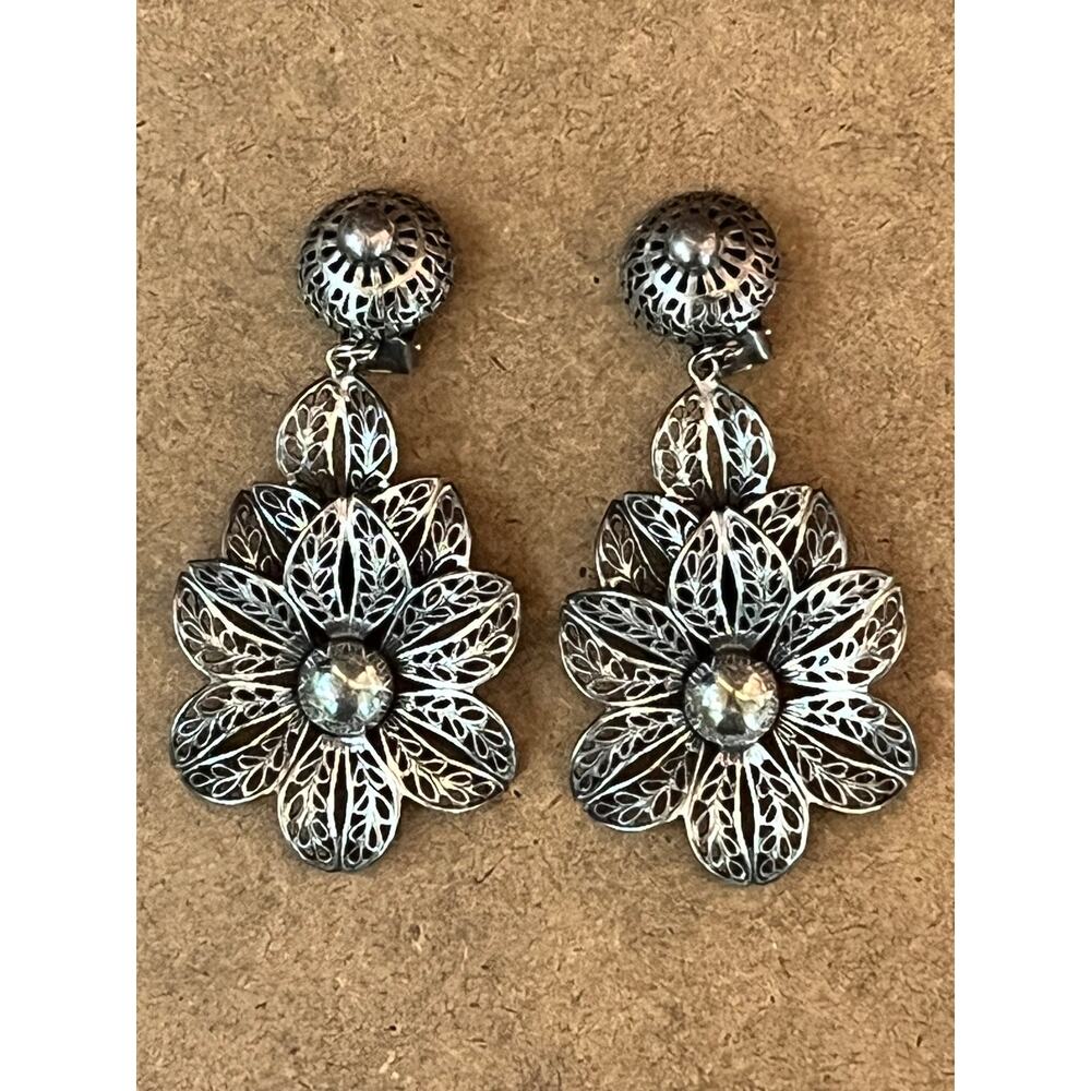 BARTEK  Clip Earrings Dangle Vintage Gun Metal